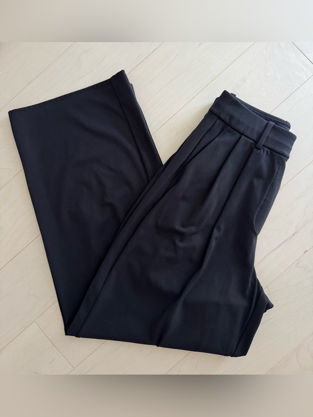 Lululemon Daydrift High-Rise Wide-Leg Trouser Short Black size S $148 - Picture 4 of 6